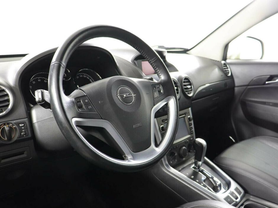 Opel Antara, 2.4 л, АТ, 2012 фото 2