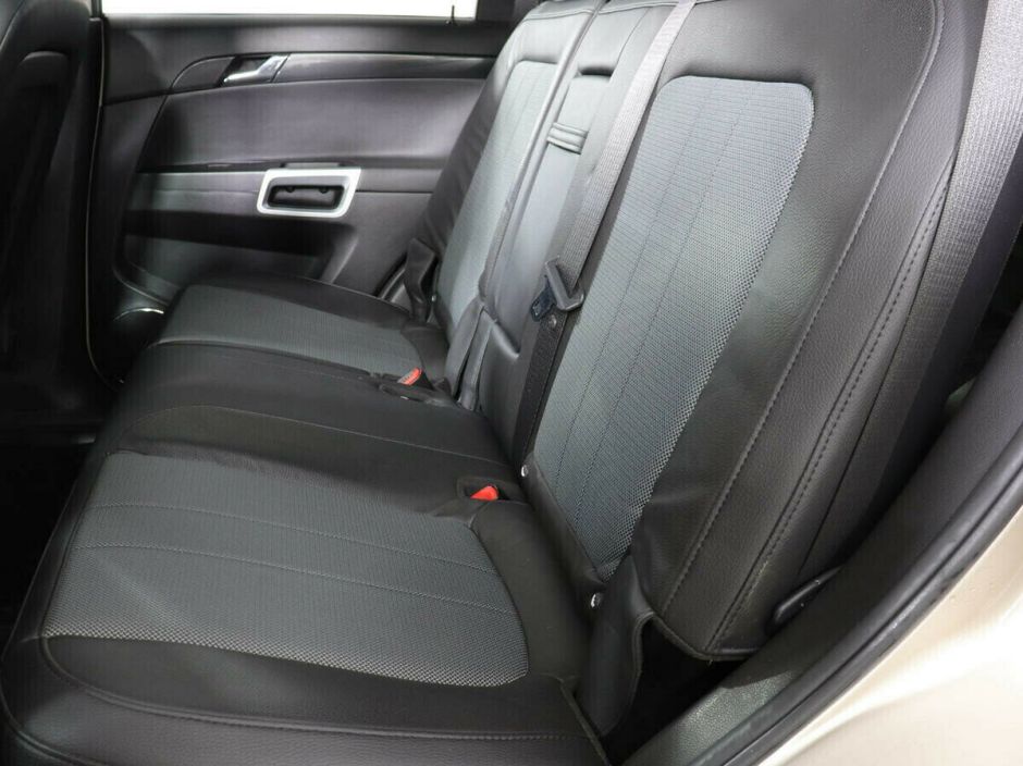 Opel Antara, 2.4 л, АТ, 2012 фото 1