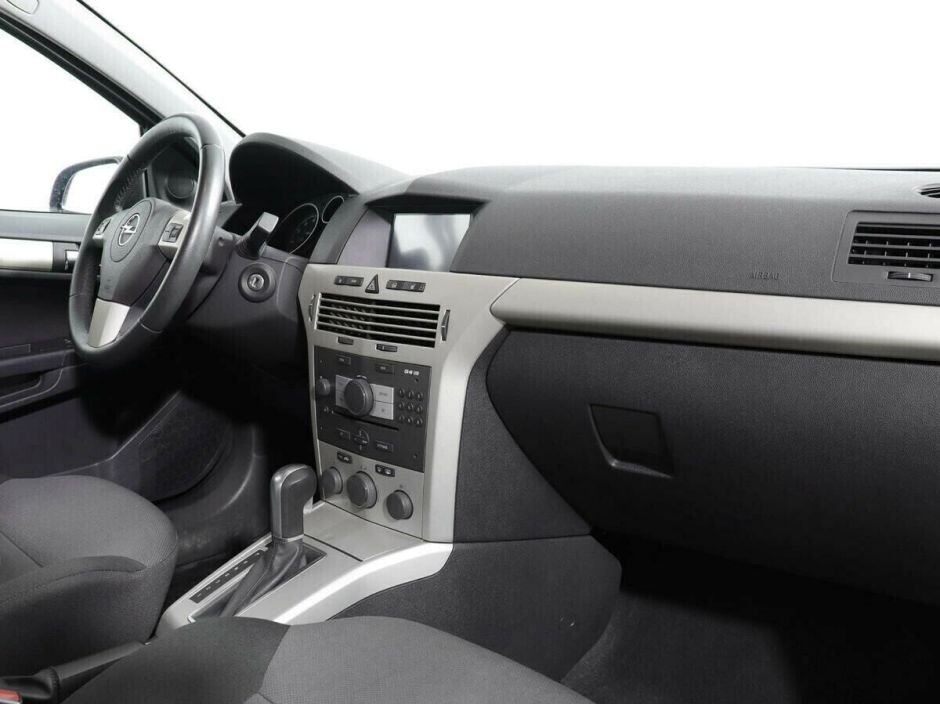 Opel Astra, 1.8 л, АТ, 2009 фото 8
