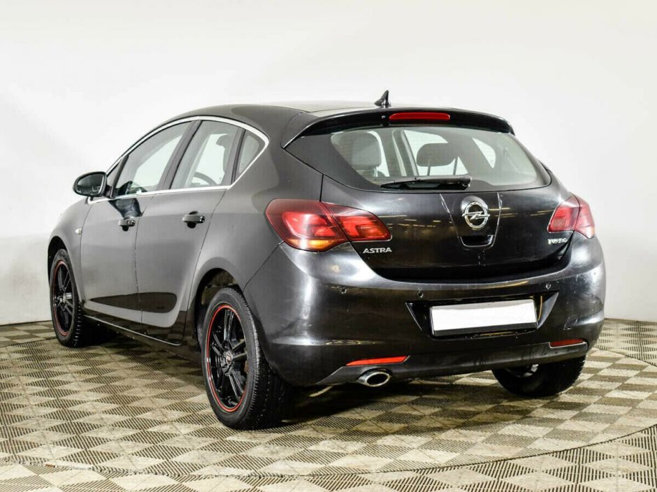 Opel Astra, 1.4 л, АТ, 2011 фото 6