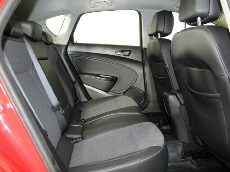 Opel Astra, 1.6 л, АТ, 2012 фото 1