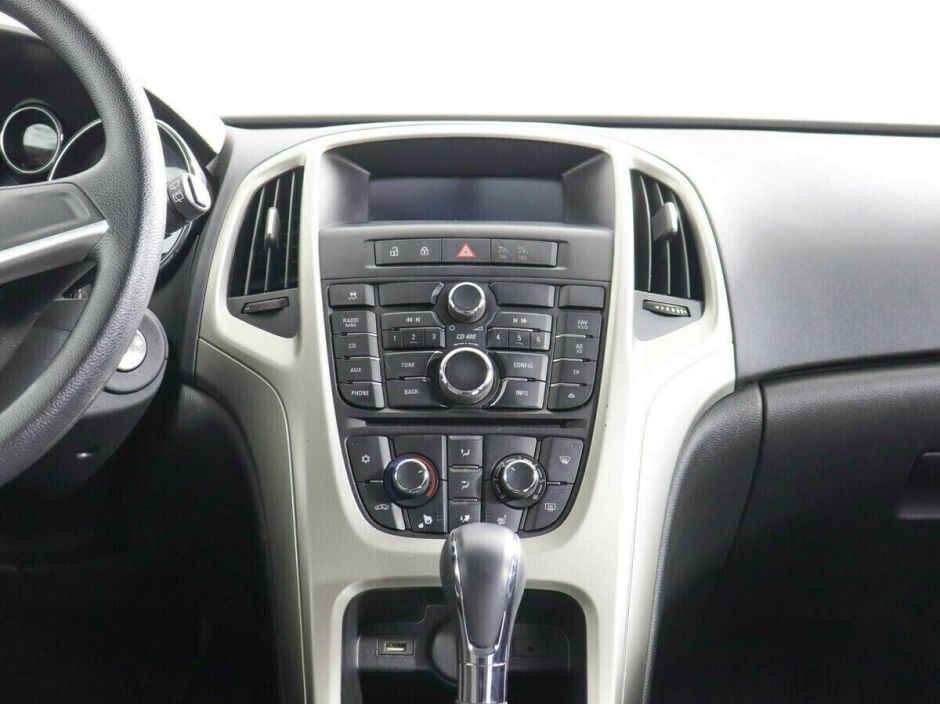 Opel Astra, 1.6 л, АТ, 2013 фото 7