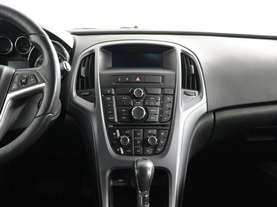 Opel Astra, 1.6 л, АТ, 2013 фото 7