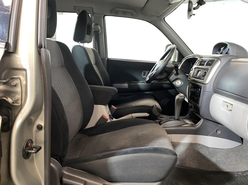 Mitsubishi Pajero Sport, 3.0 л, АТ, 2008 фото 2