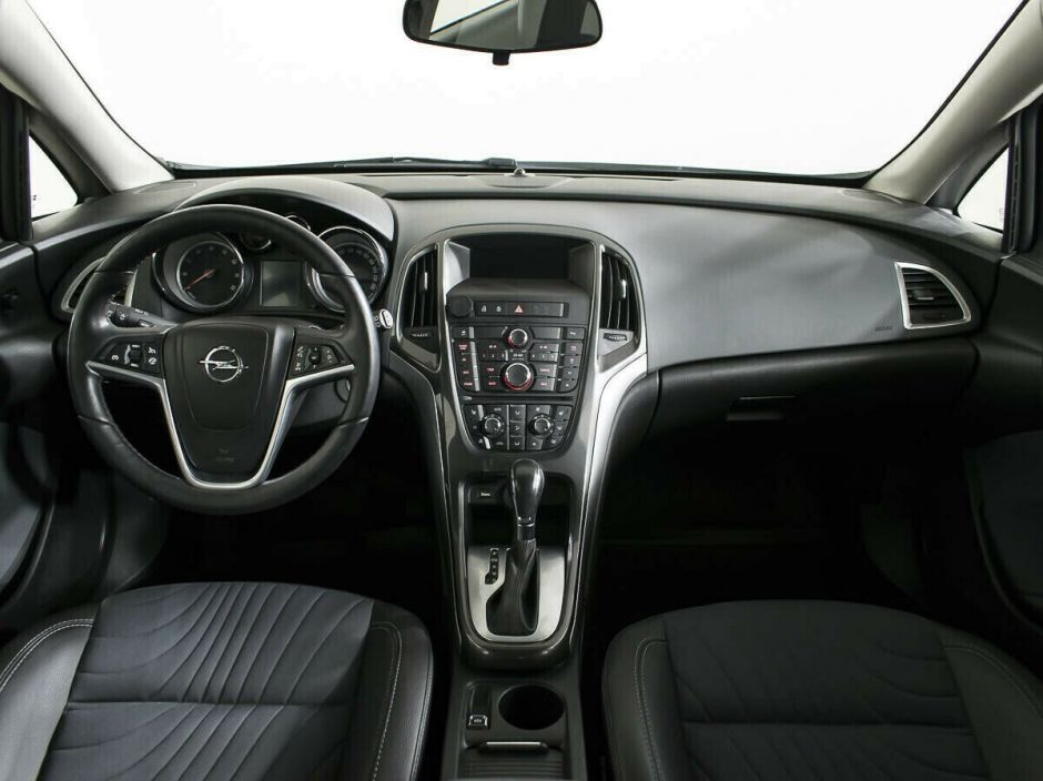 Opel Astra, 1.4 л, АТ, 2013 фото 10