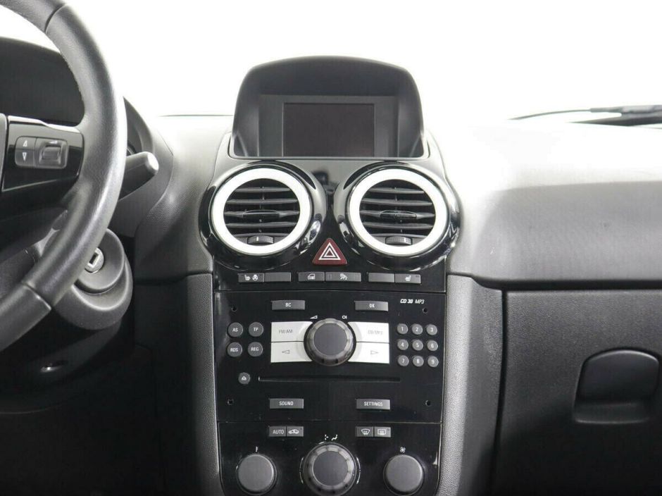 Opel Corsa Color Edition, 1.4 л, МТ, 2011 фото 2
