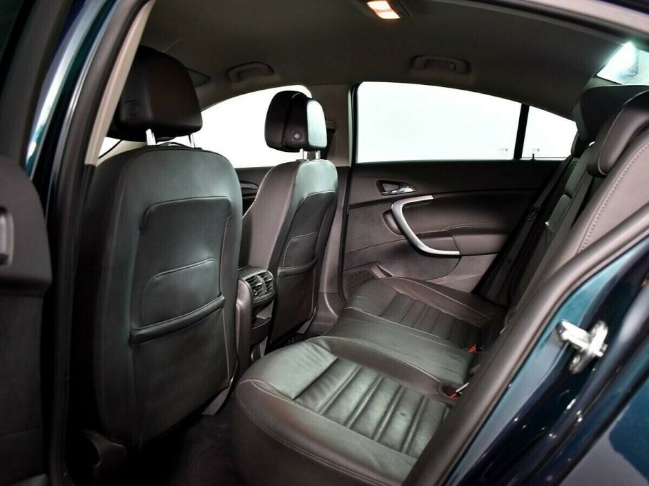 Opel Insignia, 1.6 л, АТ, 2014 фото 1