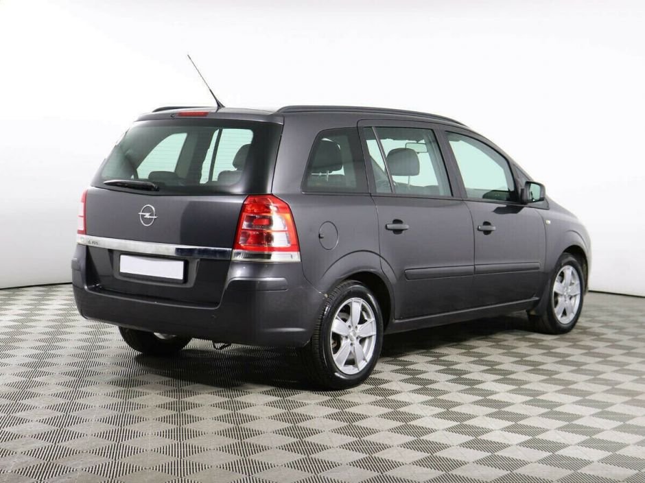 Opel Zafira, 1.8 л, Робот, 2012 фото 5
