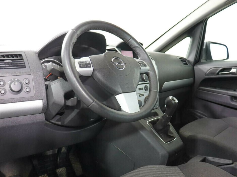 Opel Zafira, 1.8 л, МТ, 2013 фото 7