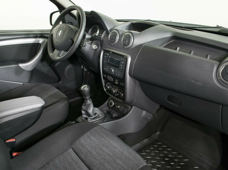 Renault Duster, 1.6 л, МТ, 2012 фото 9