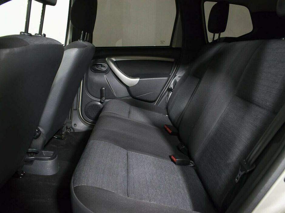 Renault Duster, 2.0 л, АТ, 2014 фото 2