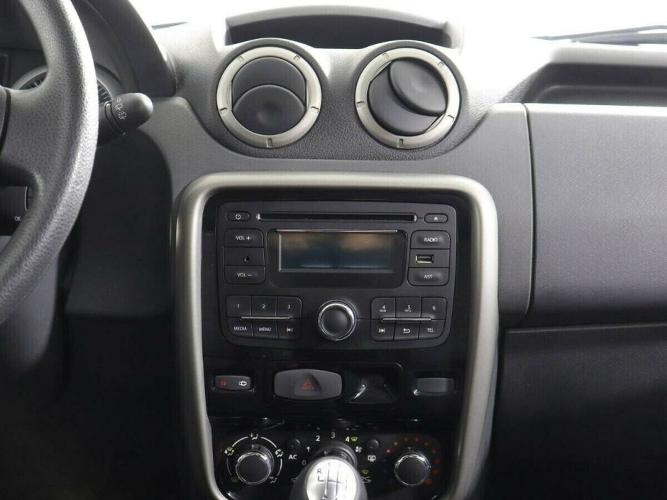Renault Duster, 1.6 л, МТ, 2014 фото 7