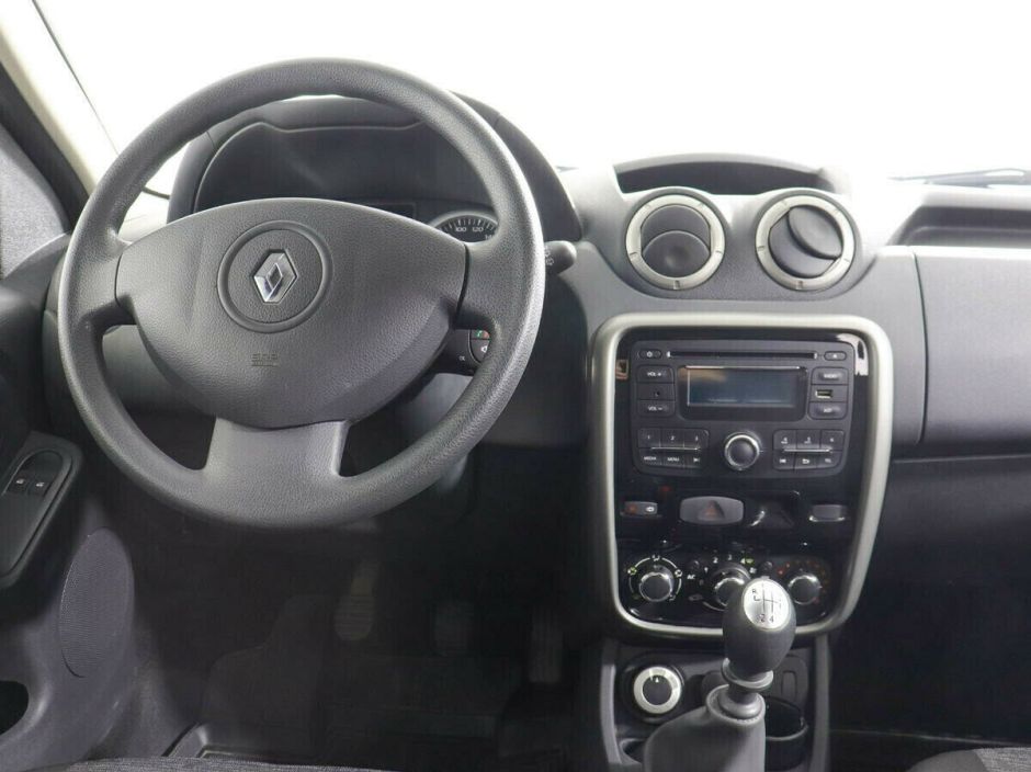 Renault Duster, 1.6 л, МТ, 2014 фото 8