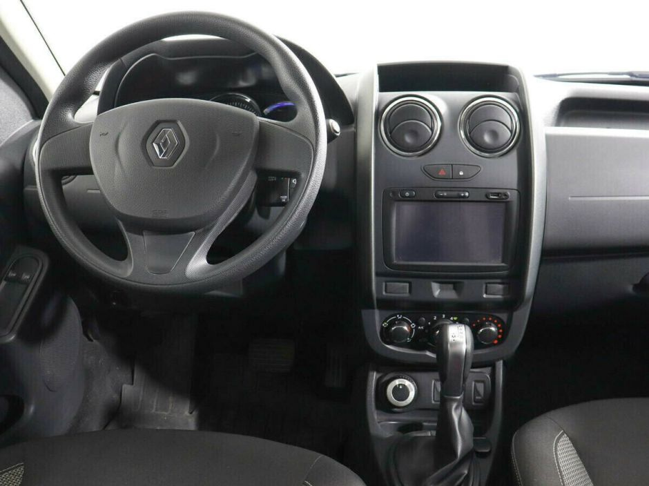 Renault Duster, 2.0 л, АТ, 2017 фото 8