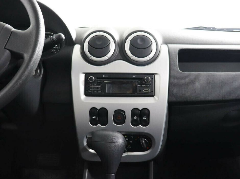 Renault Sandero, 1.6 л, АТ, 2013 фото 8