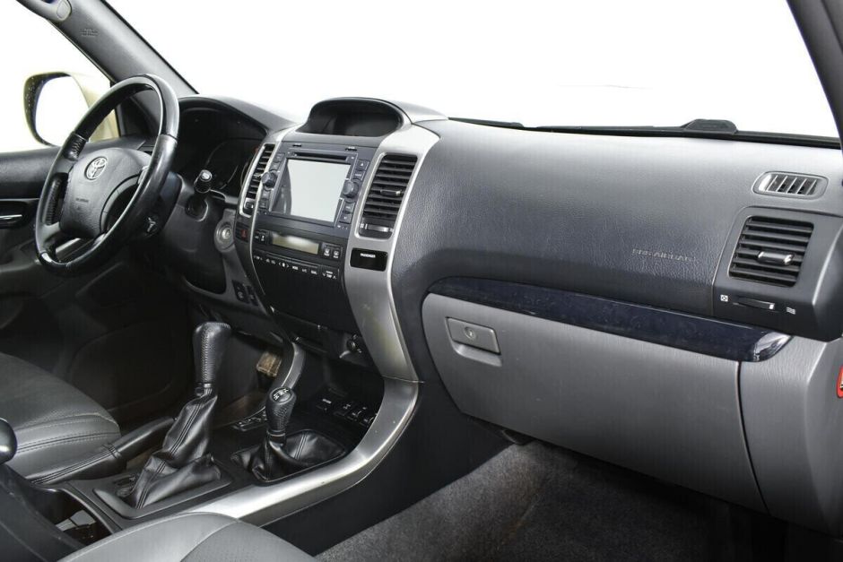 Toyota Land Cruiser Prado, 4.0 л, АТ, 2008 фото 2
