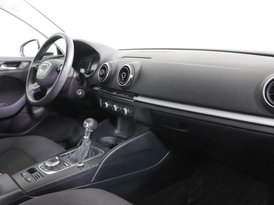 Audi A3, 1.4 л, Робот, 2013 фото 2