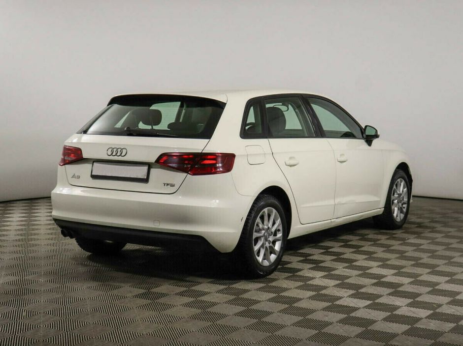 Audi A3, 1.4 л, Робот, 2013 фото 5