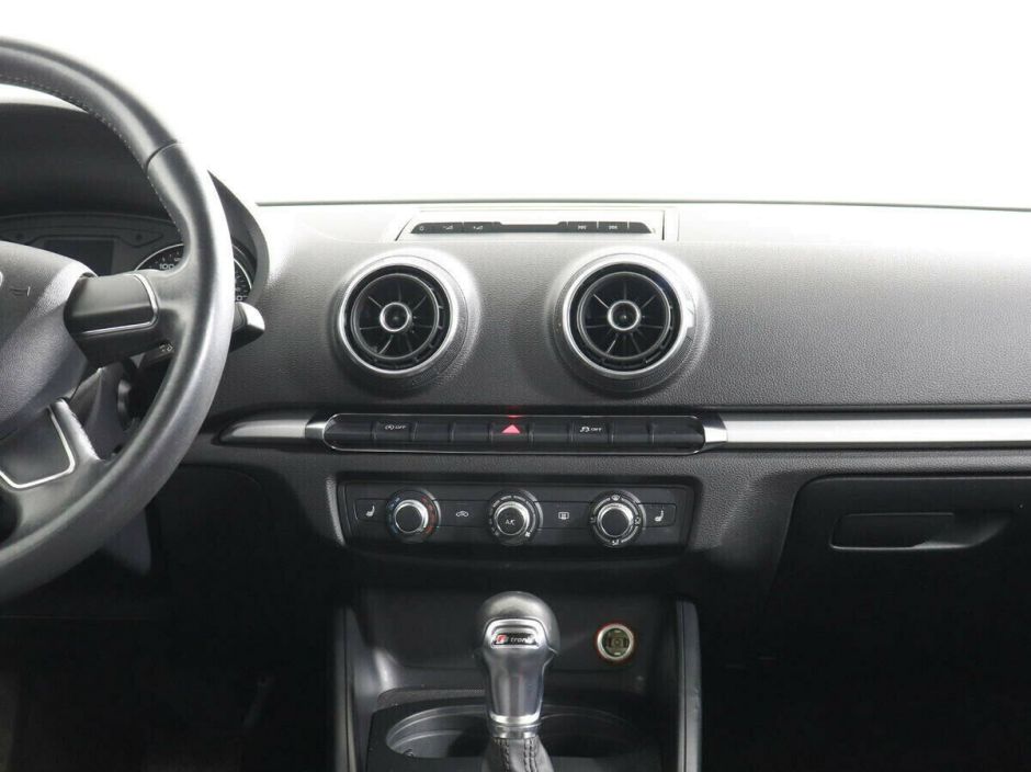 Audi A3, 1.4 л, Робот, 2013 фото 7
