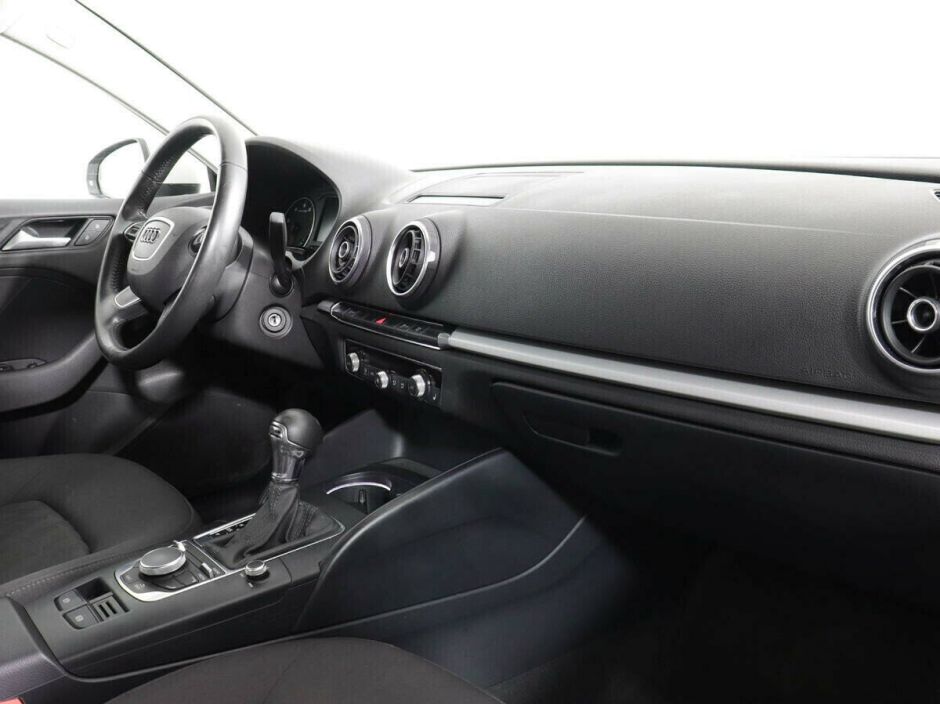 Audi A3, 1.4 л, Робот, 2013 фото 2