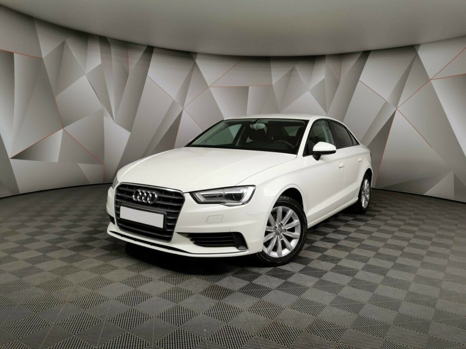 Audi A3, 2.0 л, Робот, 2013 фото 3