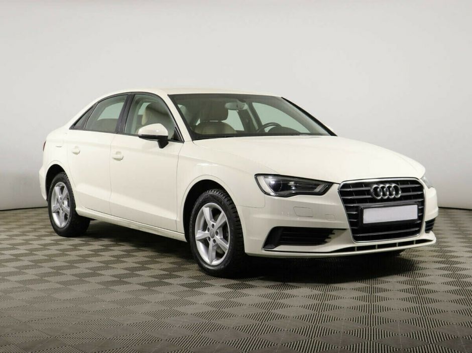 Audi A3, 1.4 л, Робот, 2013 фото 4