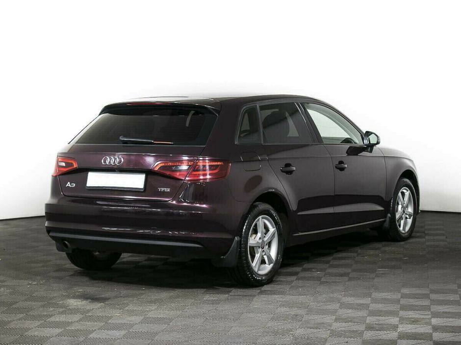 Audi A3, 1.2 л, Робот, 2015 фото 5