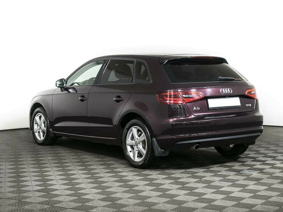 Audi A3, 1.2 л, Робот, 2015 фото 6