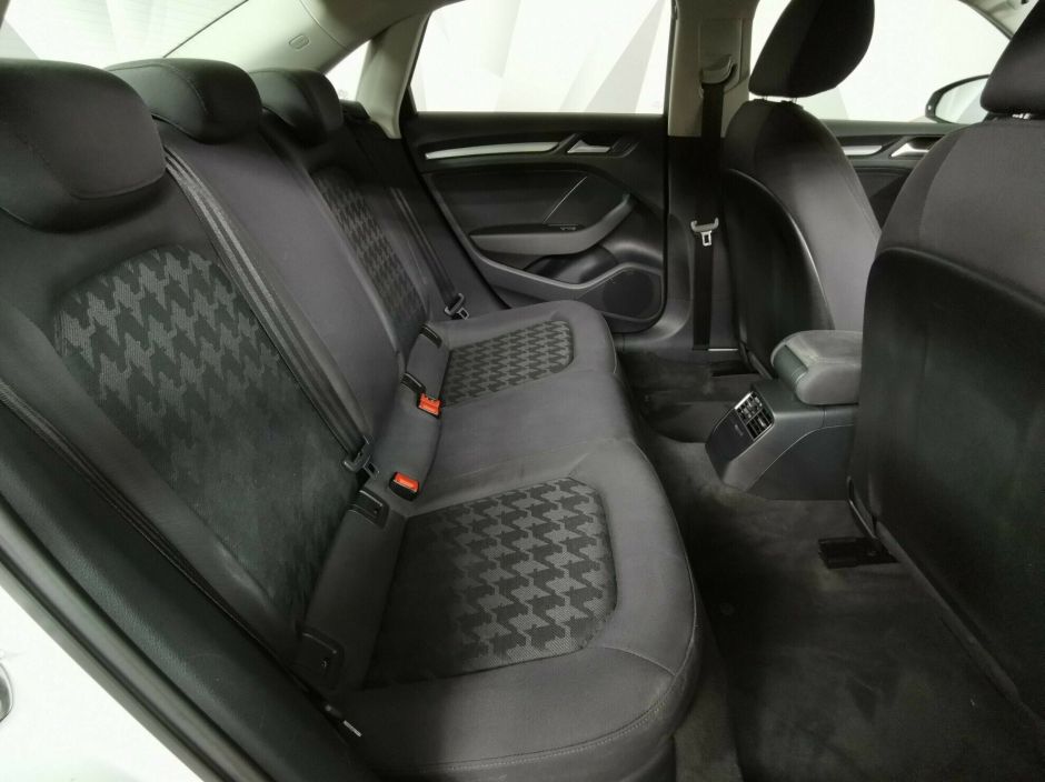 Audi A3, 1.4 л, Робот, 2014 фото 8
