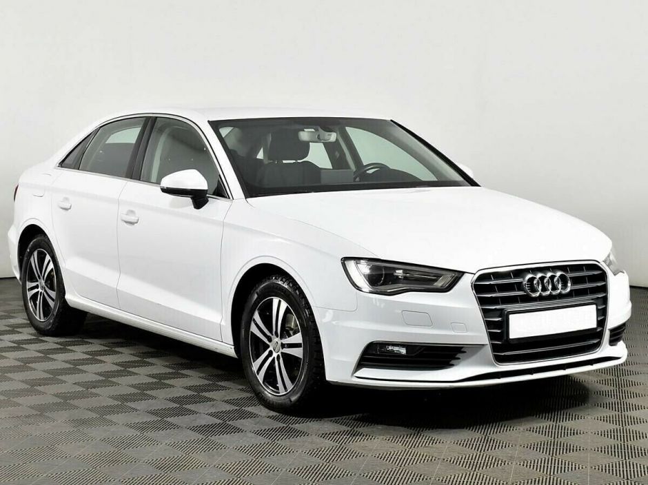 Audi A3, 1.4 л, Робот, 2014 фото 4