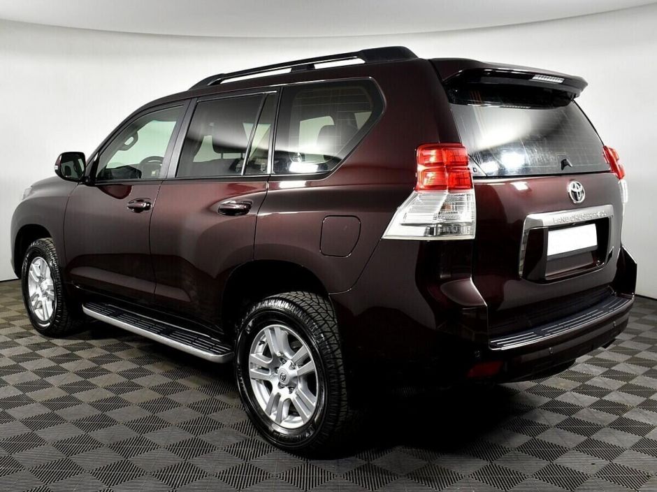 Toyota Land Cruiser Prado, 3.0 л, АТ, 2010 фото 6