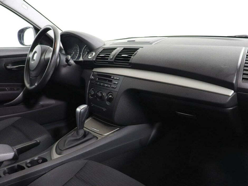 BMW 1 серии, 1.6 л, АТ, 2009 фото 8