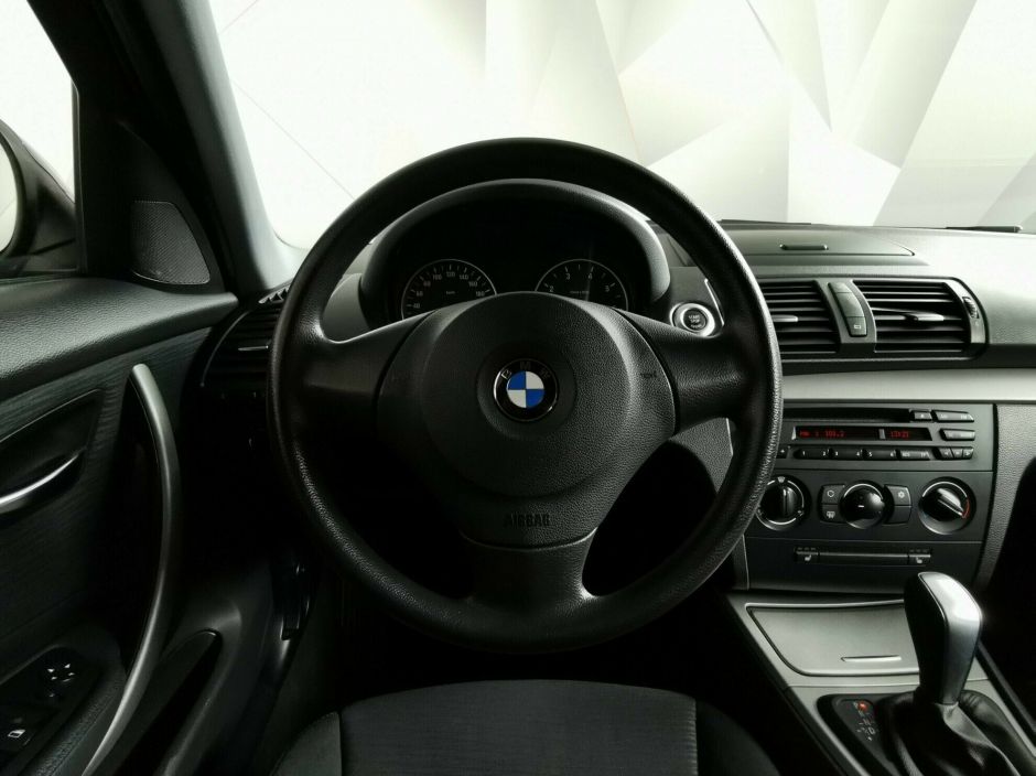 BMW 1 серии, 1.6 л, АТ, 2009 фото 7