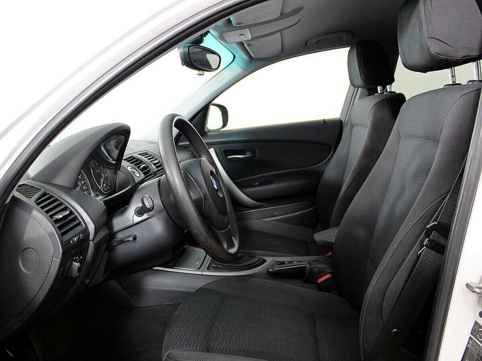 BMW 1 серии, 1.6 л, АТ, 2010 фото 7