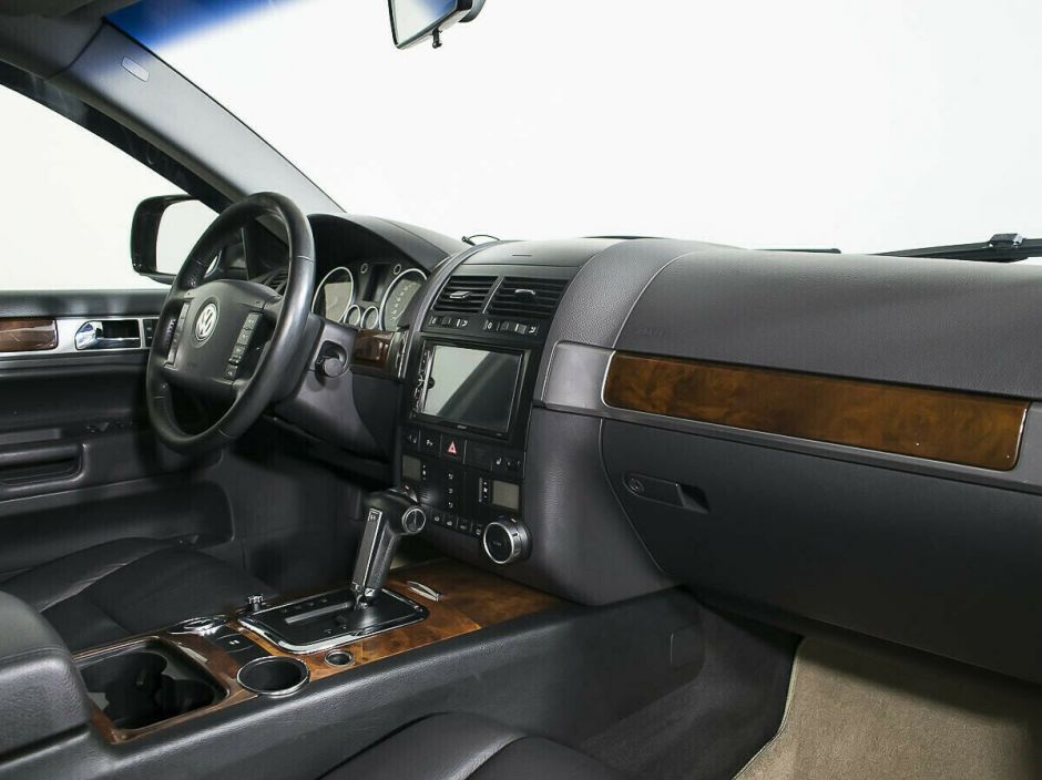 Volkswagen Touareg, 2.5 л, АТ, 2006 фото 8
