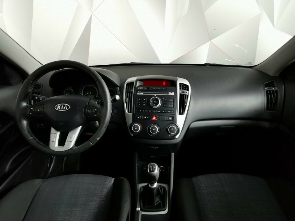 Kia Ceed, 1.6 л, МТ, 2010 фото 7