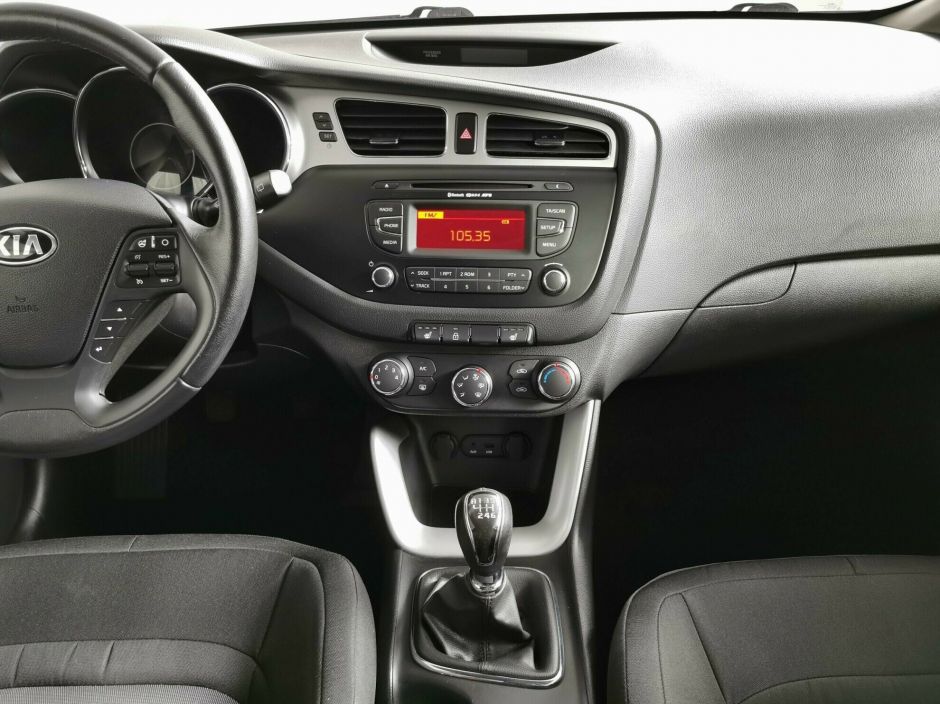 Kia Ceed, 1.6 л, МТ, 2013 фото 2