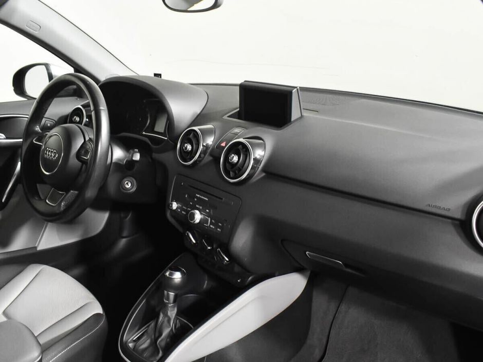 Audi A1, 1.4 л, Робот, 2012 фото 2