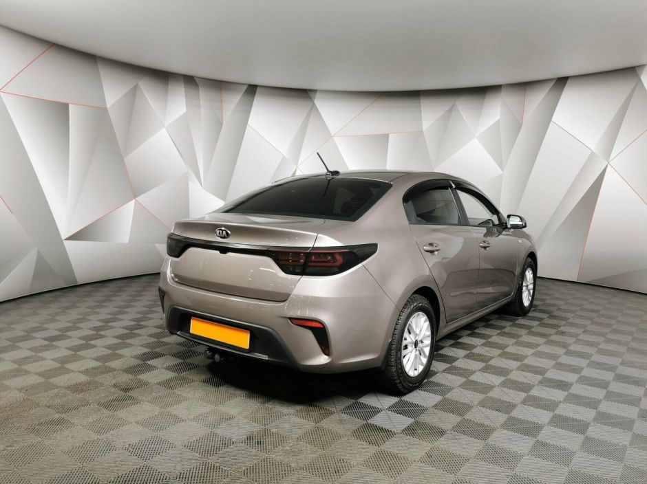 Kia Rio, 1.6 л, АТ, 2018 фото 4