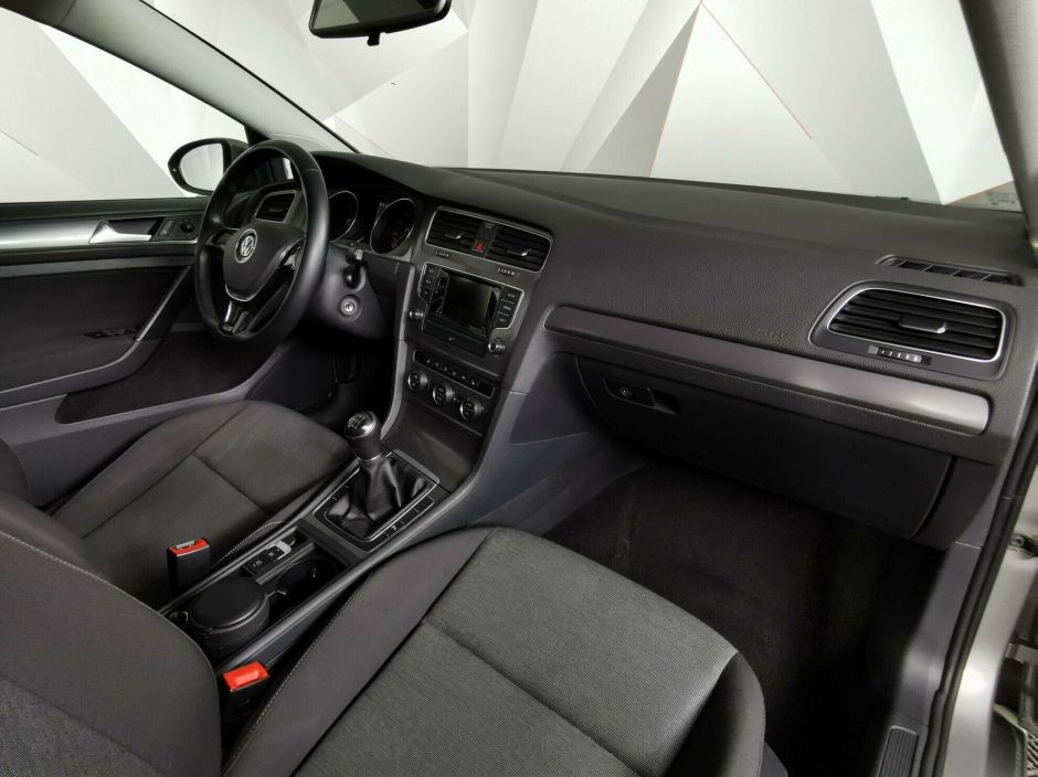 Volkswagen Golf, 1.2 л, МТ, 2013 фото 1