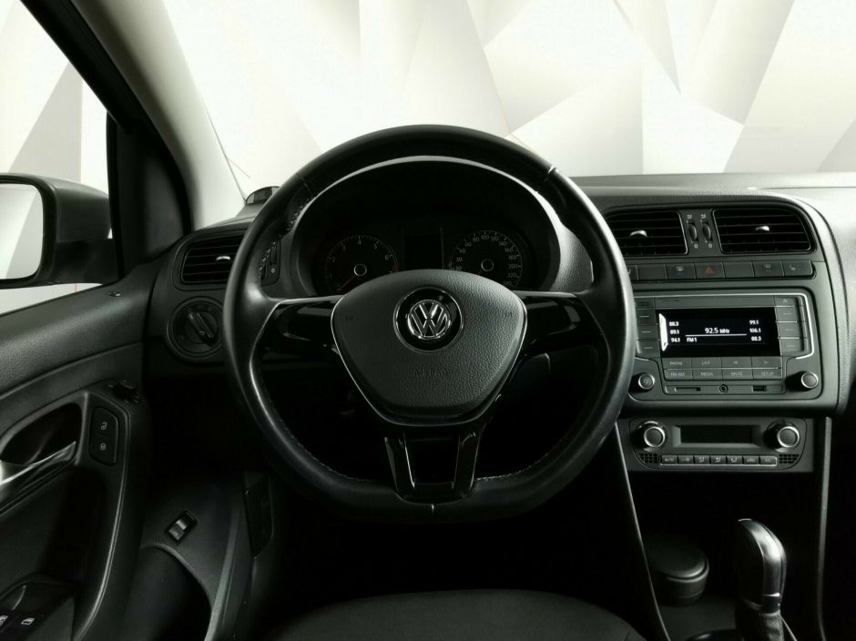 Volkswagen Polo, 1.6 л, АТ, 2017 фото 10