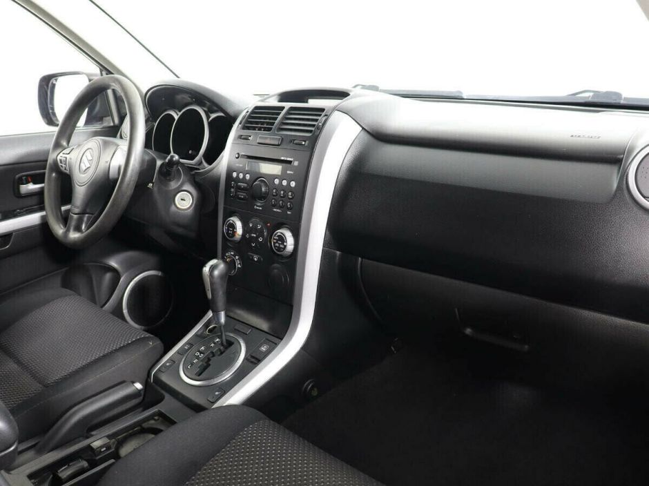 Suzuki Grand Vitara, 2.0 л, АТ, 2007 фото 2