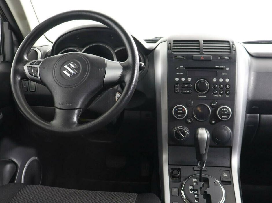 Suzuki Grand Vitara, 2.0 л, АТ, 2008 фото 7