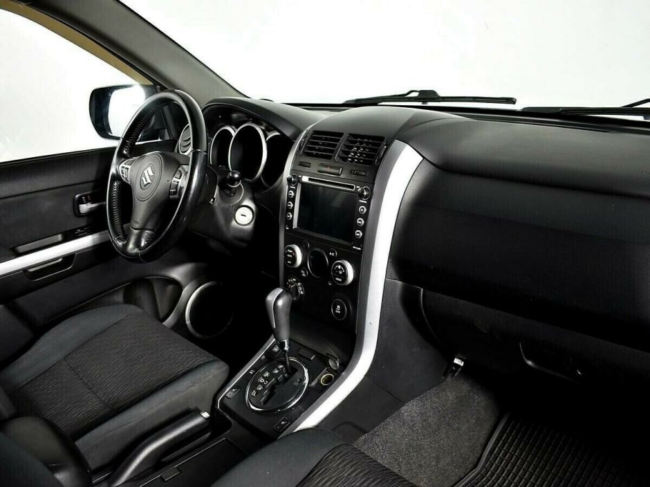 Suzuki Grand Vitara, 2.4 л, АТ, 2008 фото 2