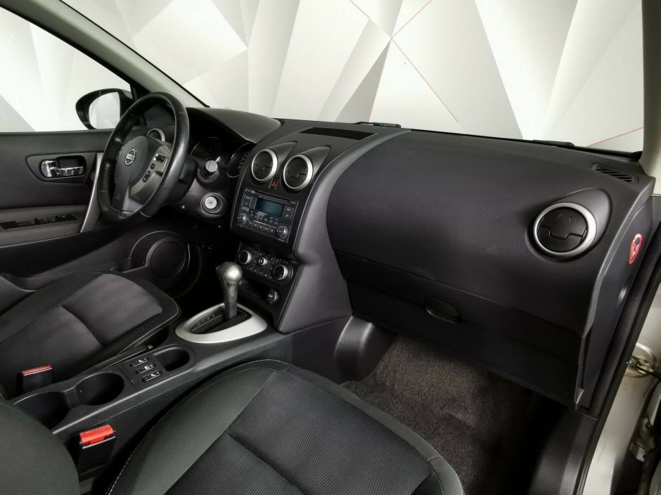 Nissan Qashqai, 1.6 л, Вариатор, 2013 фото 10