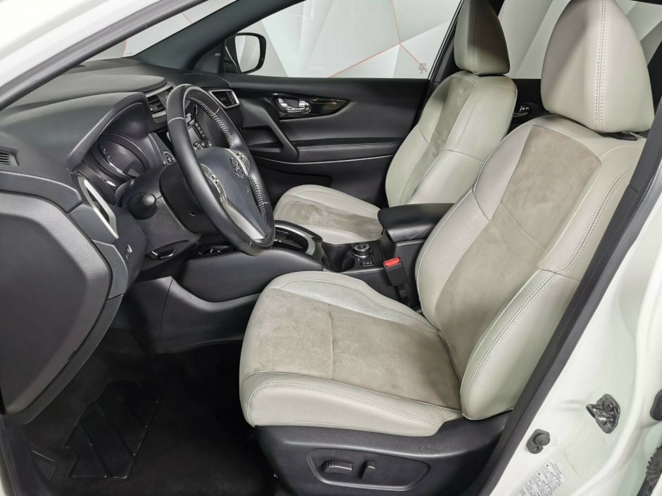 Nissan Qashqai, 2.0 л, Вариатор, 2015 фото 7