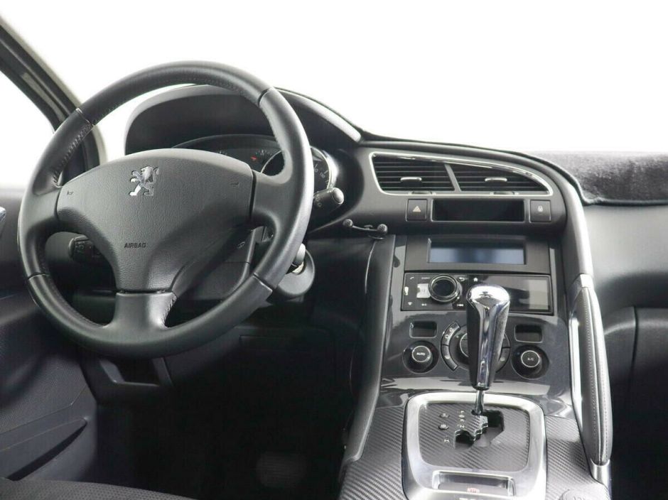 Peugeot 3008, 1.6 л, АТ, 2010 фото 7