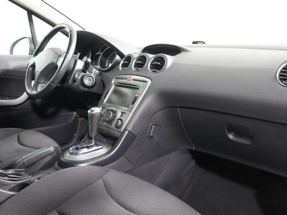 Peugeot 408, 1.6 л, АТ, 2015 фото 1