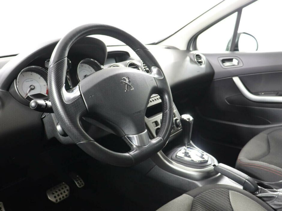 Peugeot 308, 1.6 л, АТ, 2011 фото 4