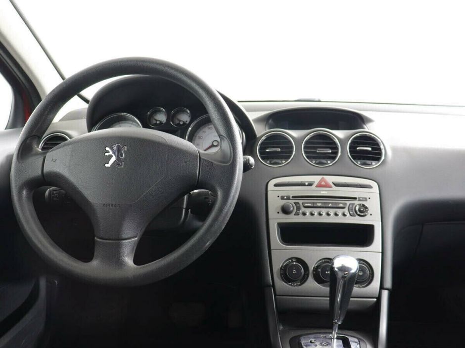 Peugeot 308, 1.6 л, АТ, 2011 фото 7